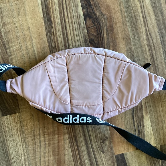 Adidas Fanny Hip Pack Dusty Rose - Picture 2 of 6